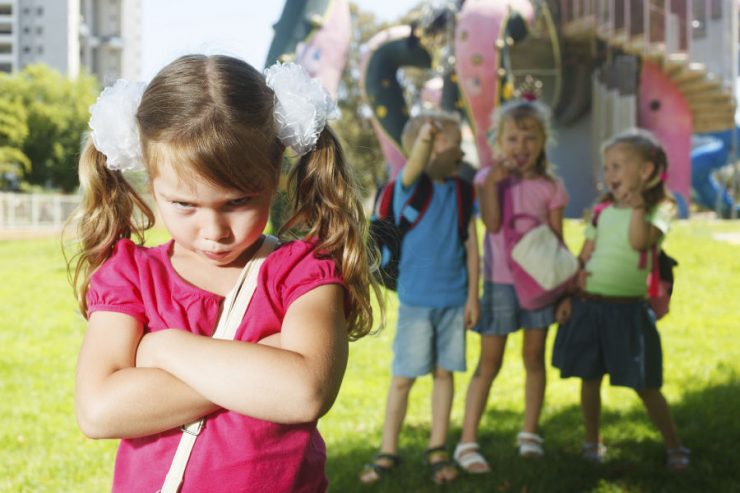 bambini che non giocano