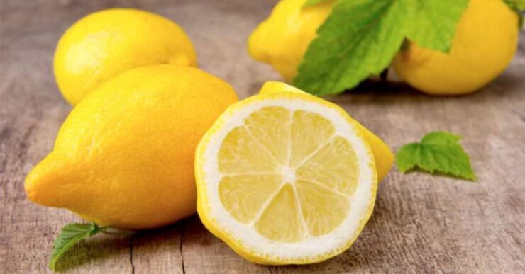Limone per pulire Mammastobene.com