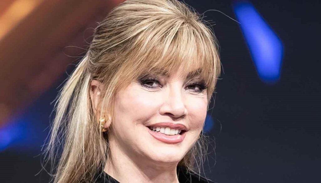 conduttrice milly carlucci mammastobene.com