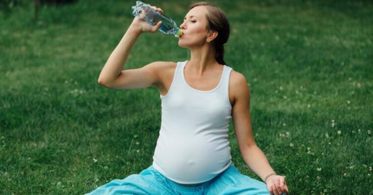 Benefici acqua in gravidanza