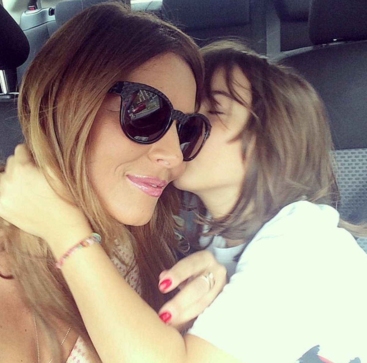 Avete mai visto il figlio di Selvaggia Lucarelli? Ha un padre famoso ed