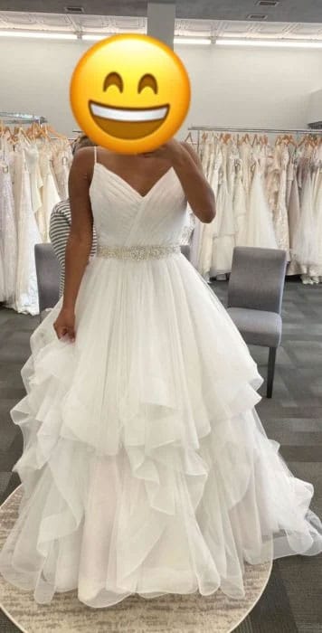 Abito da sposa comprato per 200 dollari