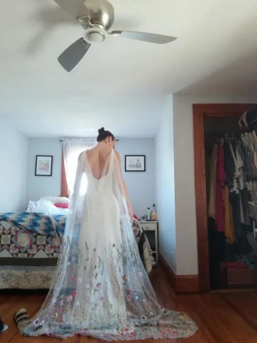 Abito da sposa trovato a 340 dollari