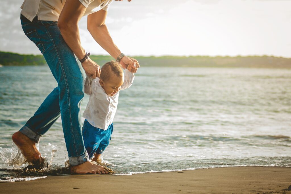 Come scegliere la crema solare per bambini