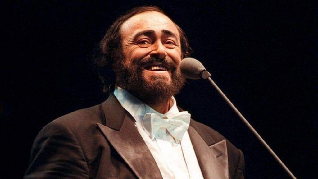 tenore luciano pavarotti mammastobene.com