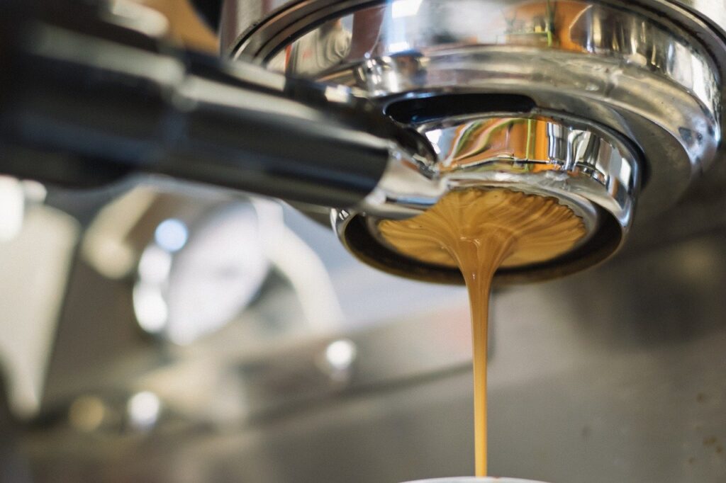 Come pulire la macchina del caffè dal calcare