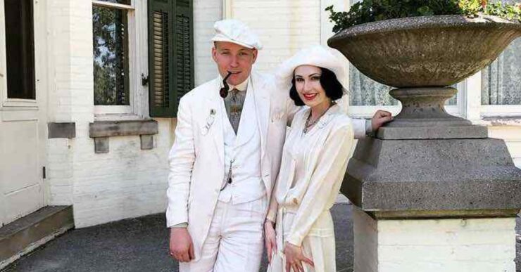 Giovane coppia stile anni '30