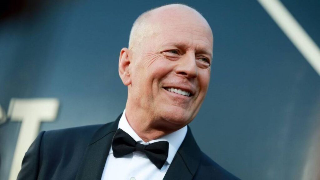 attore bruce willis mammastobene.com