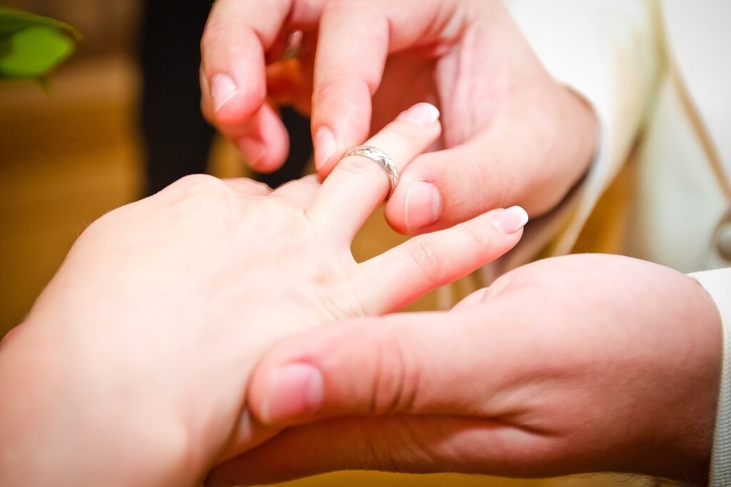 proposta matrimonio spiaggia